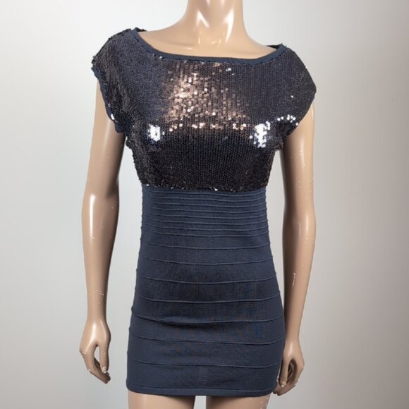 3/$20 Forever 21 Sequin Bodycon Dress Bandage Cap Sleeve Party Cocktail Mini - Picture 2 of 11